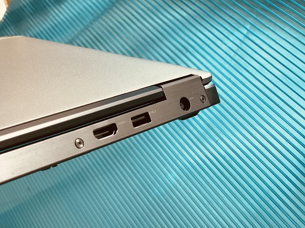 laptop cũ xách ttay giá rẻ dell e7440