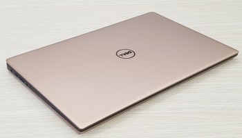 Dell xps 9360 (GOLD) i7 8565 ram 16gb ssd 256gb 13.3inch Full HD vỏ nhôm màu gold siêu hiếm