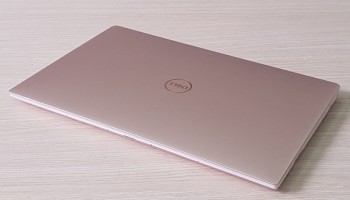 Dell XPS 9380 i7 8565U ram 16GB SSD 1tb 13.3inch UHD 4k cảm ứng đa điểm màu Gold cực đẹp giá rẻ