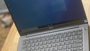Laptop Dell E7400 Ram 8GB SSD 256gb 14 inch Full HD vỏ cardbon nguyên zin giá