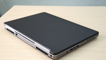 Laptop xách tay Dell Precision 7530 intel Xeon W2176 ram 16gb ssd 256gb 15.6inch card p2000 window 10 pro bản quyền