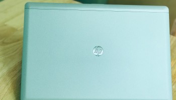 Laptop xách tay HP Folio 9470 Core i7 Ram 8 GB SSD 128gb 14 inch xách tay nhật nguyên zin giá rẻ.