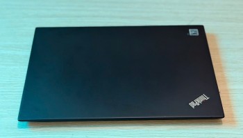 Lenovo ThinkPad T14s i5 1031U RAM 16GB SSD 256GB – Laptop Xách Tay Mỏng Nhẹ Giá Rẻ Tại TP.HCM
