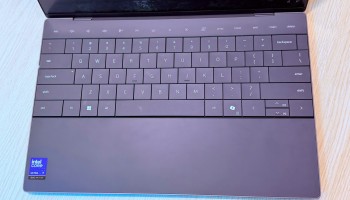 So sánh Dell XPS 9350 và XPS 9440: Nên mua máy nào?