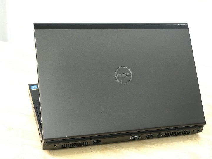 Laptop xách tay Dell M4800