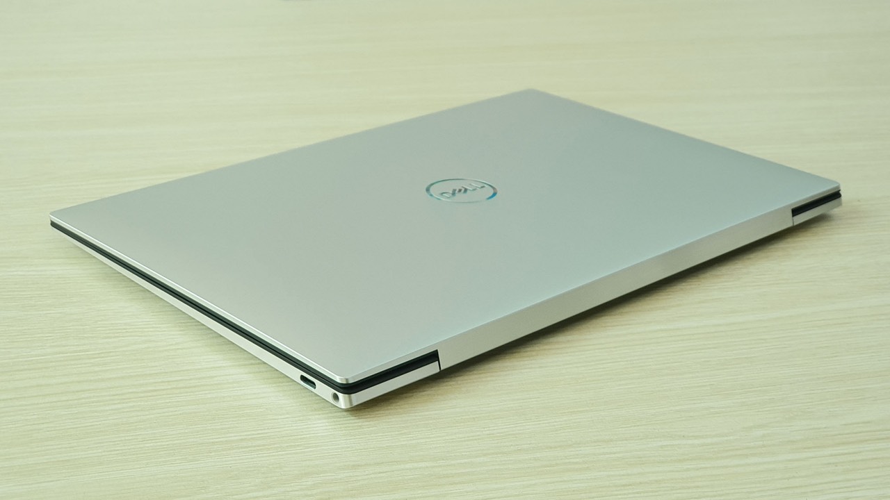 Dell XPS 9310 i7 1185g7 ram 32gb ssd 1tb 13.3inch 4k cảm ứng