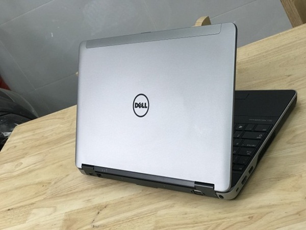 Laptop đồ họa Dell E6540