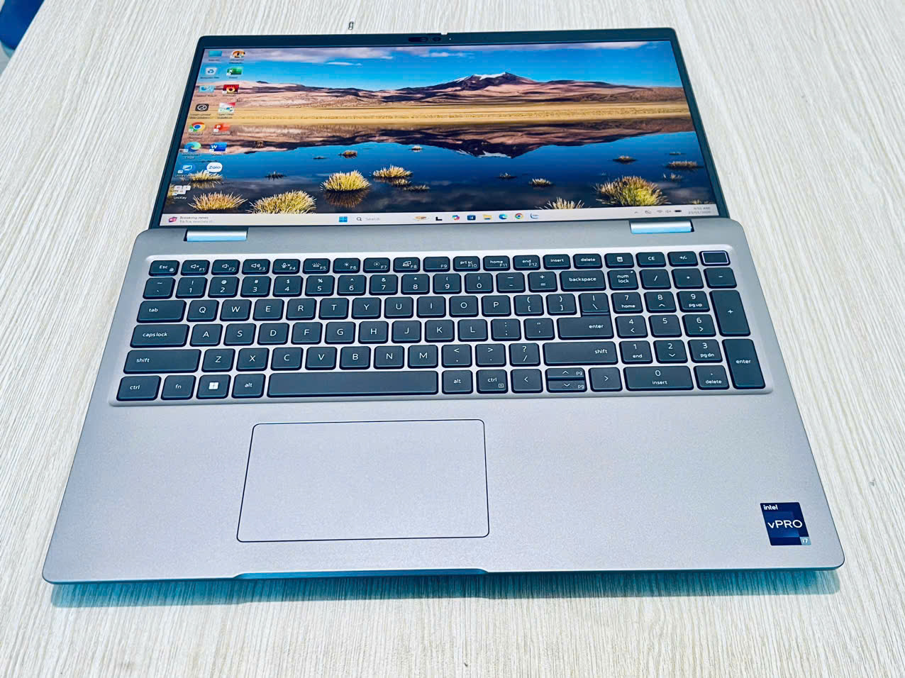 Dell Precision 3581 chạy AutoCAD và SolidWorks có tốt không? Đánh giá chi tiết