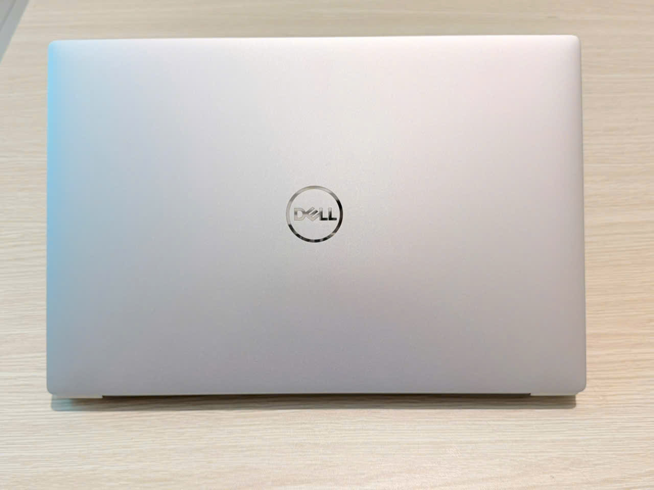Dell XPS 9440 Ultra 7 155H RTX 4050: Laptop Đồ Họa Mạnh, chơi game mạnh Đáng Mua