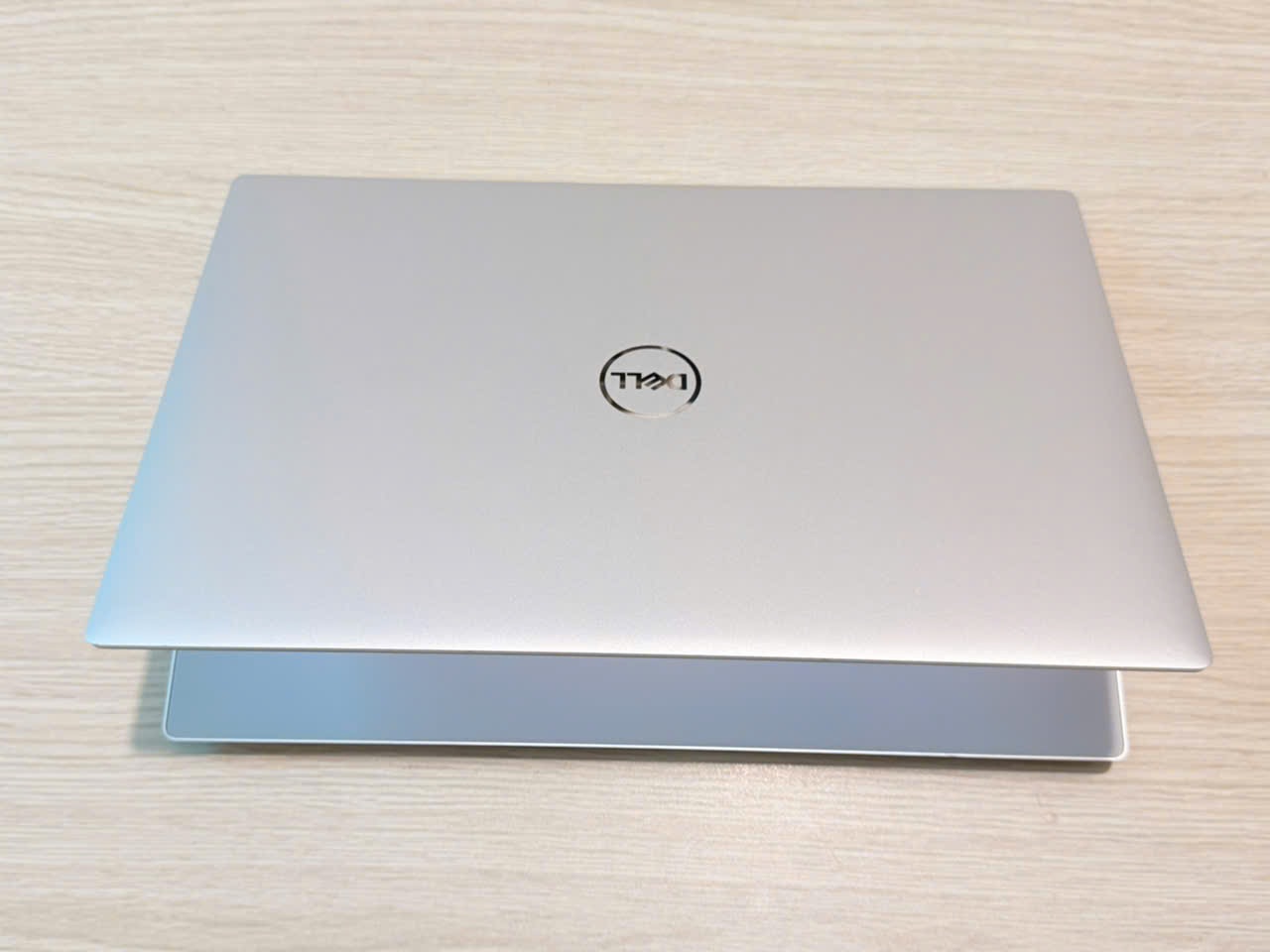 Dell XPS 9440 Ultra 7 155H RTX 4050 RAM 32GB SSD 512GB chuyên đồ họa