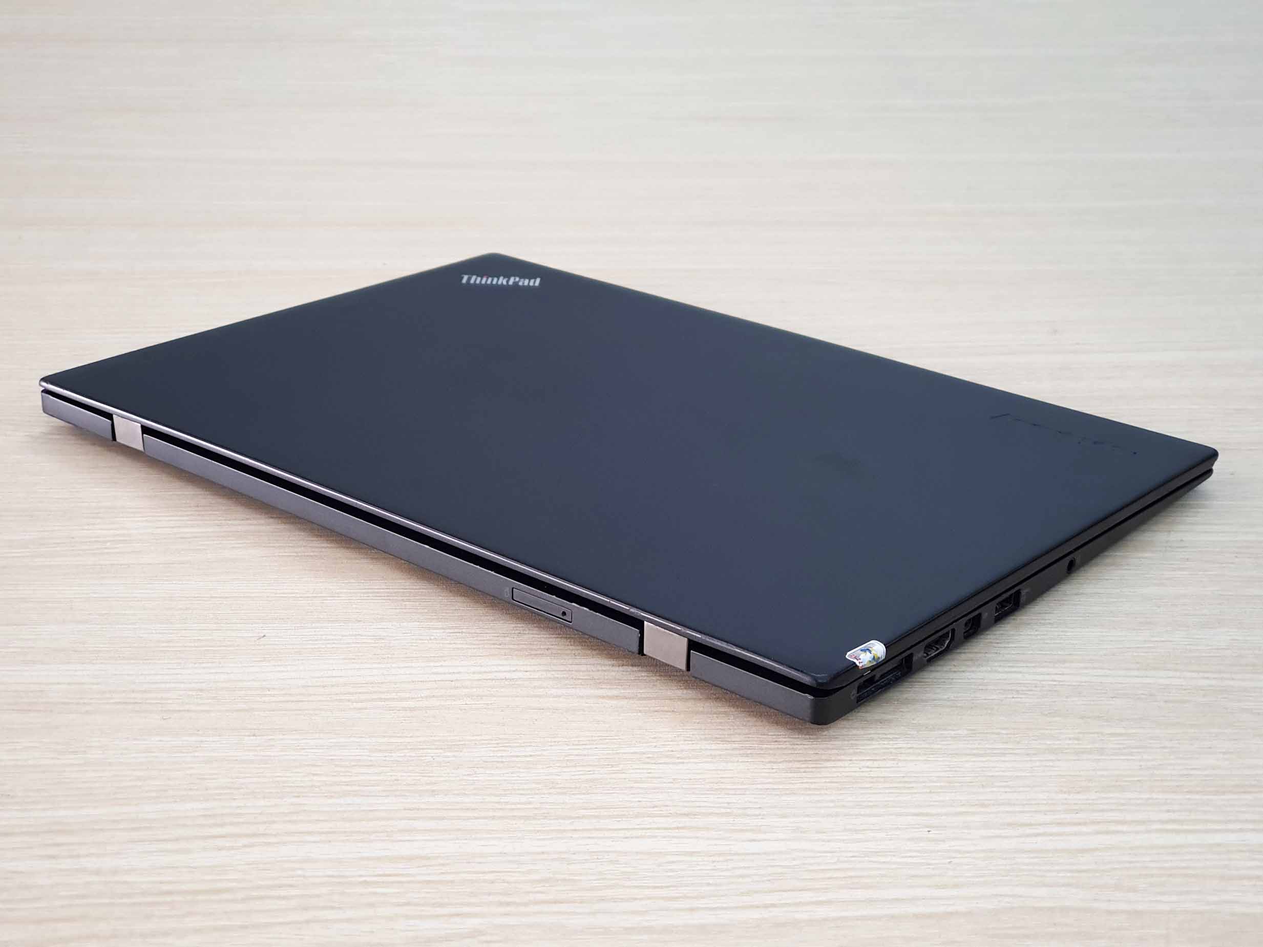 Laptop Lenovo thinkpad X1 cardbon core i5 ram 8gb ssd 180gb 14 inch siêu mỏng giá rẻ