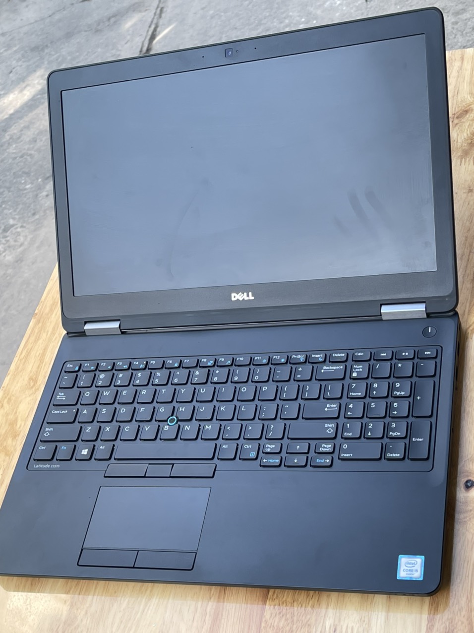 dell latitude e5570 ノートpc  6300hq フルhd dell latitude e5570 ノートpc 6300hq フルhd