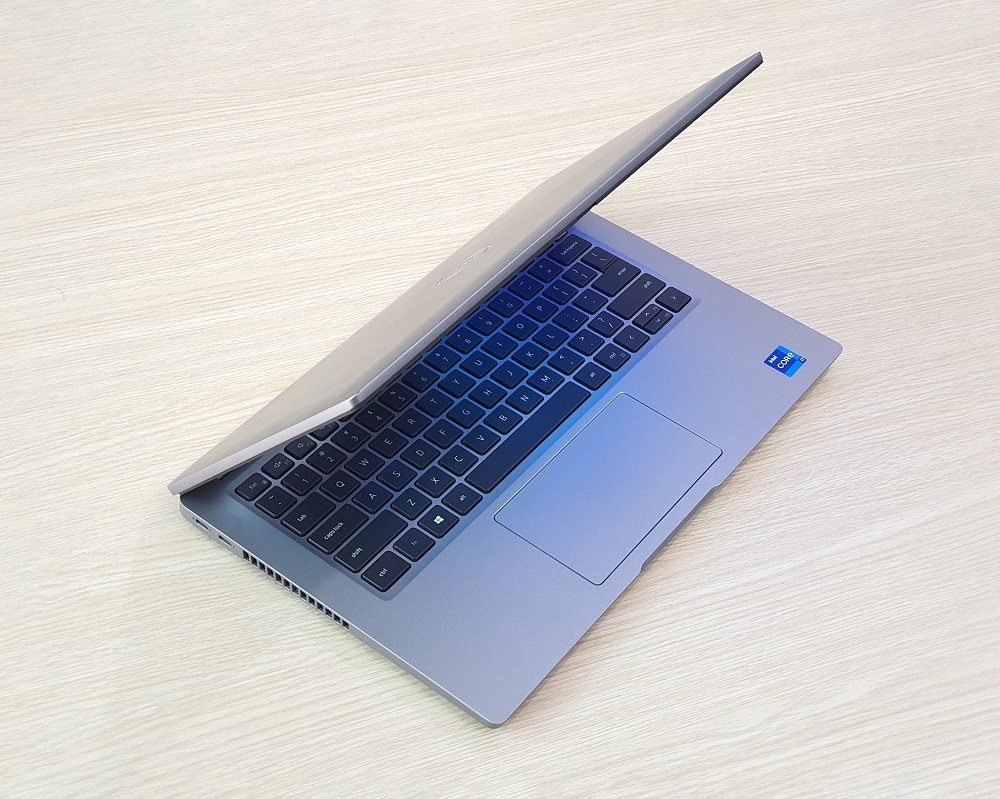 Laptop xách tay Dell Latitude 5430 Core i7-1255U Ram 16GB SSD 256GB Màn hình 14.0 Inch FHD
