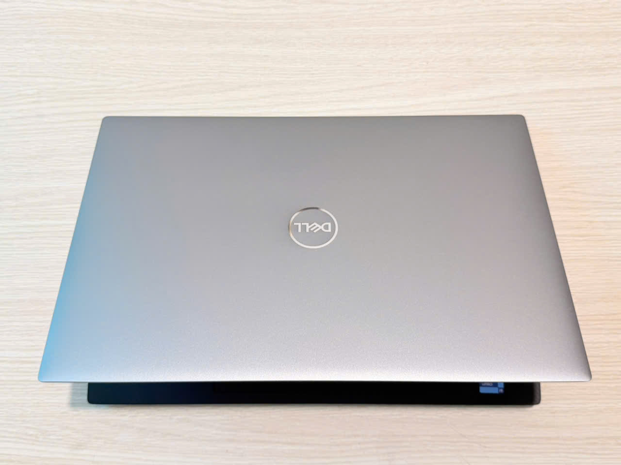 So sánh 3 laptop đồ họa Dell Precision 5560, XPS 9440 và HP ZBook 15 G8