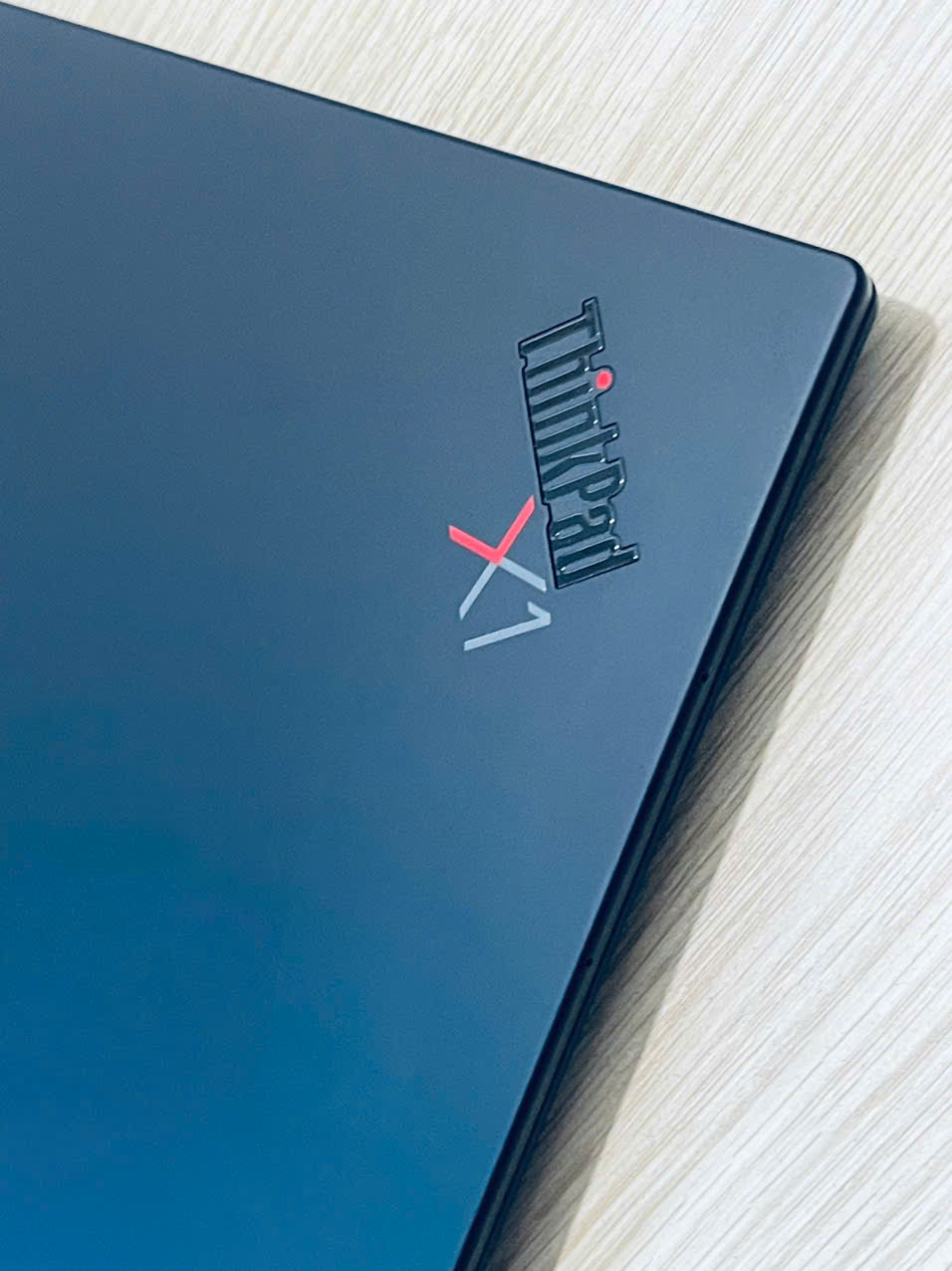 Thinkpad x1 carbon gen 9 i7 1185G7 ram 16gb ssd 256gb 14inch FULL HD siêu bền giá rẻ