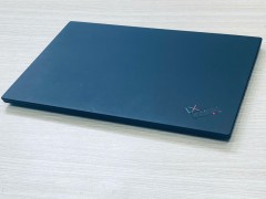LenovoThinkPad X1 Carbon Gen 8 i7 1061U ram 16gb ssd 256gb 14inch màn hinh UHD 2K siêu nét có thiết kế nhẹ và bền