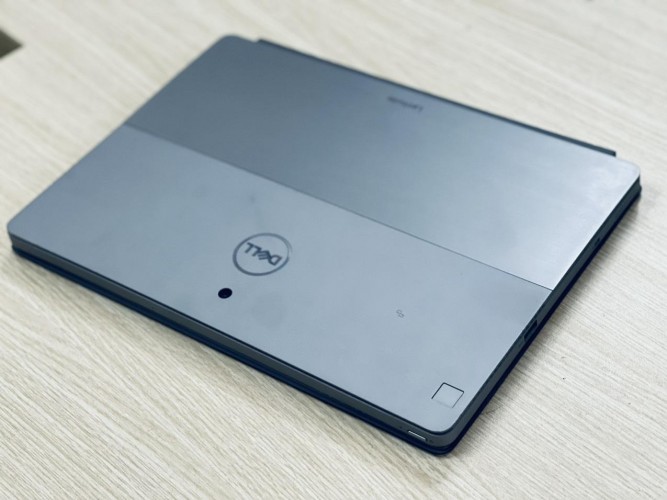 dell e7210 mẫu laptop cảm ứng đa điểm 2in1 giá rẻ  dell e7210 xach tay giá rẻ chất lượng  dell e7210