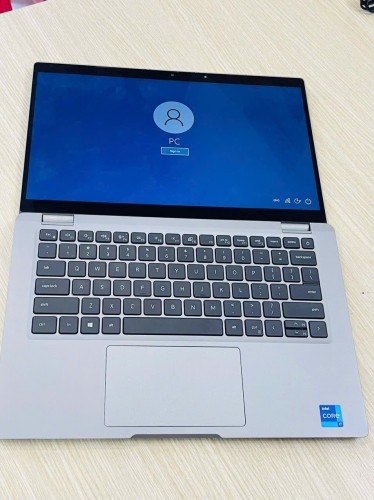 dell laitude 5330 2in1 giá rẻ
