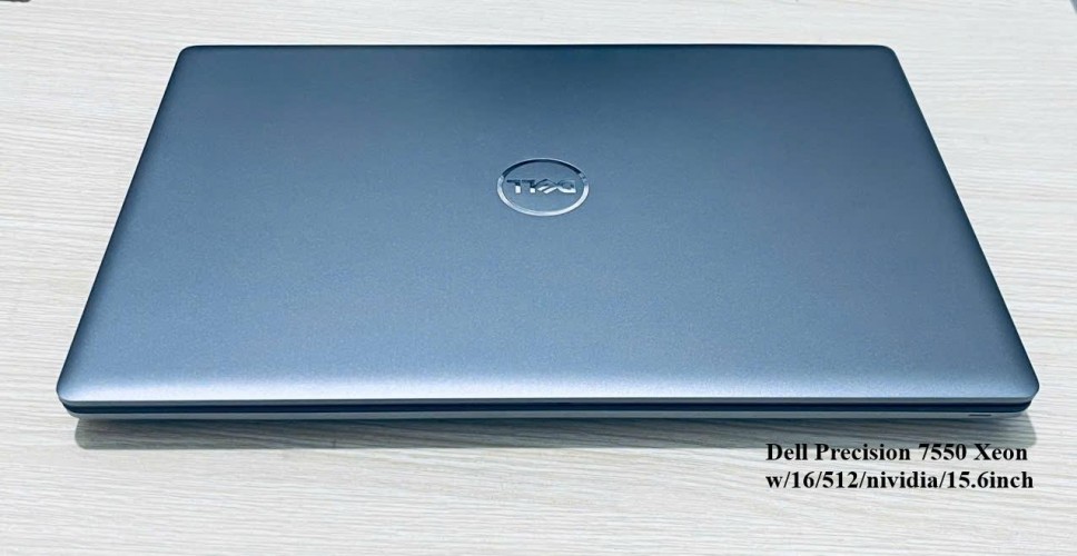 Dell Precision 7550 XEON W 10855M RAM 16GB SSD 512GB 15.6INCH CARD 4GB NIVIDIA