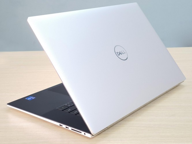 DELL XPS 17 9720 i7-12700H Ram 32GB SSD