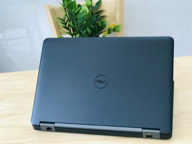 Laptop chuyên thiết kế đồ họa Dell E5440 core i7 ram 8gb ssd 256gb card rời 14 inch giá rẻ