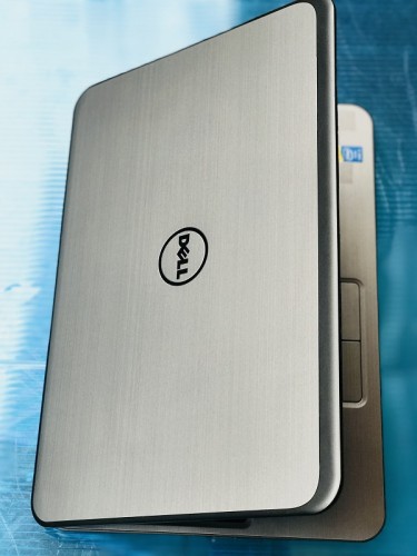 Laptop Cũ Dell E3440 Core i3 4010U Ram 4GB HDD 320GB 14 inch xách tay giá rẻ
