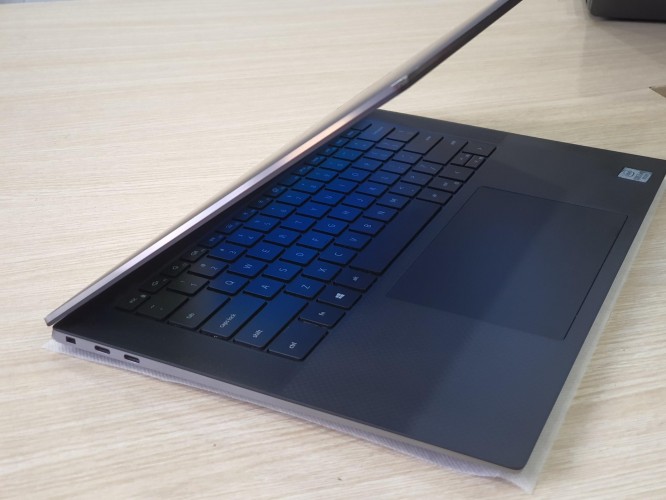 laptop đồ họa dell precision 5560