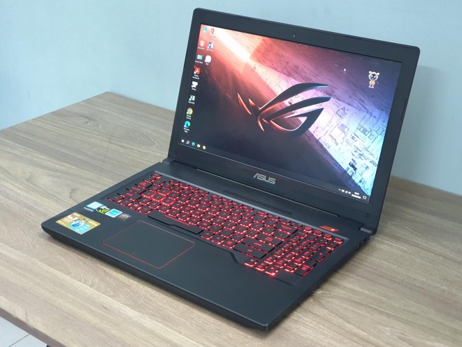 Laptop Gaming Asus FX503VM i5