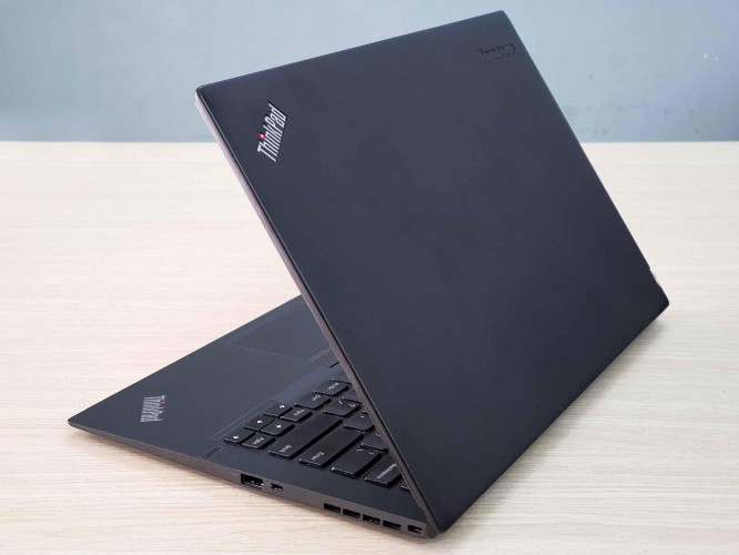 Laptop Lenovo thinkpad X1 cardbon core i5 ram 8gb ssd 180gb 14