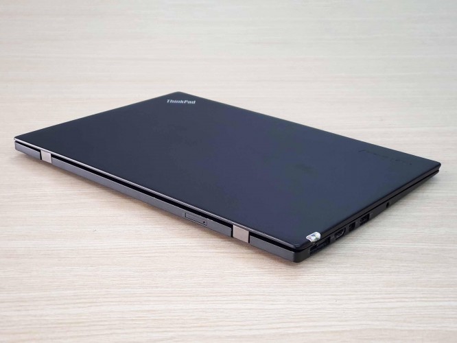Laptop Lenovo thinkpad X1 cardbon core i5 ram 8gb ssd 180gb 14 inch