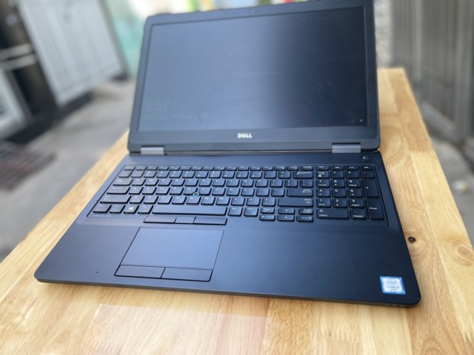 Laptop Xách tay Dell E5570 i7 6600 ram 8gb ssd 256gb 15.6 inch VGA rời giá rẻ nguyên zin