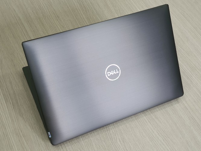 Laptop xách tay Dell Latitude 7490 Core i7-8650U Ram 8GB SSD 256GB Màn hình 14.0 Inch FHD