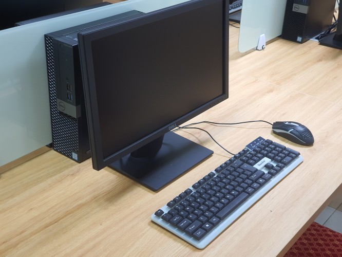 máy bộ chuyên game đồ họa i7 6800K ram 32gb ssd 256gb car rx 570 4gb màn hinh 24inch